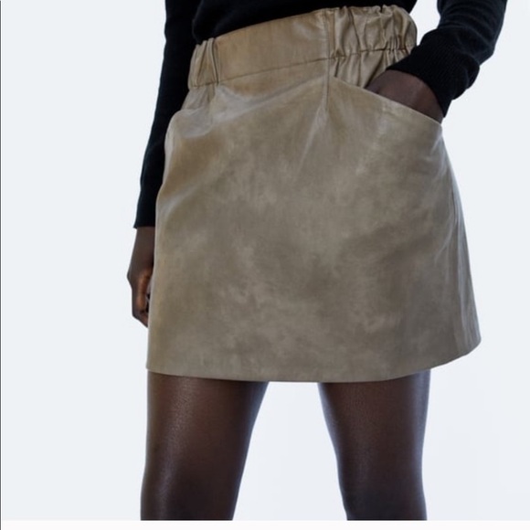 Zara Brown Faux Leather Mini Skirt - Picture 1 of 13